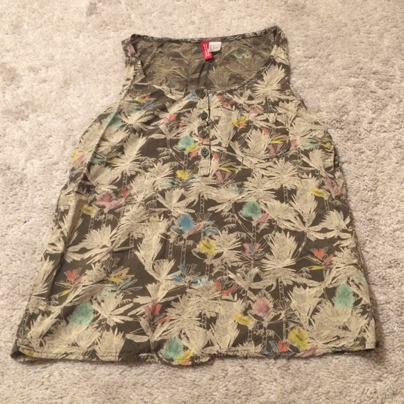 Patterned tank top
