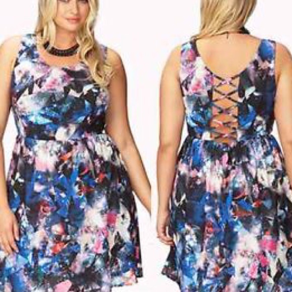 Forever 21+ Plus Size Intergalatic Skater Dress