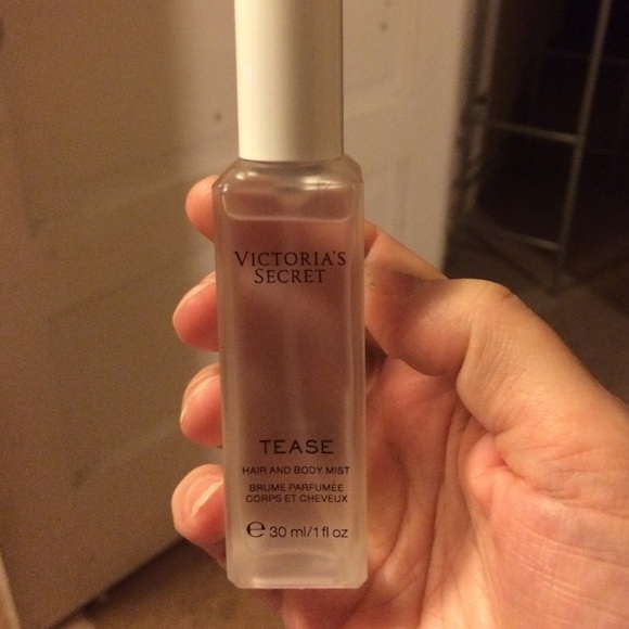 Victoria Secret hair and body mist-Tease