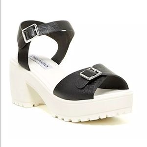 Steve Madden Dalia Platform Sandal💜