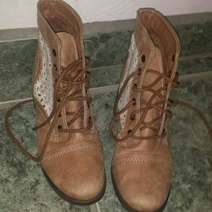 Brown boots