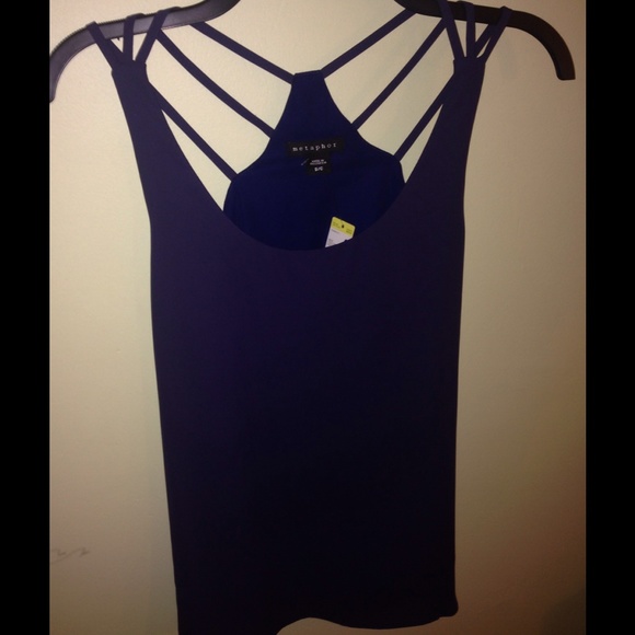 Navy top