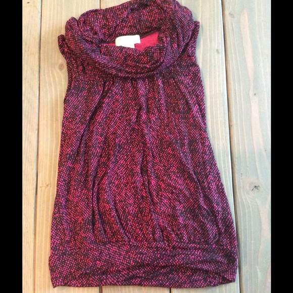 Cute Michael kors top. Pink and black