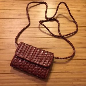 Woven Leather Purse!