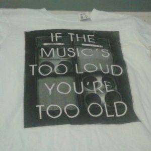 Woman's t shirt hip hop
