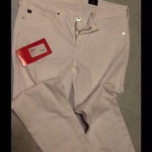 AG skinny jeans NWT