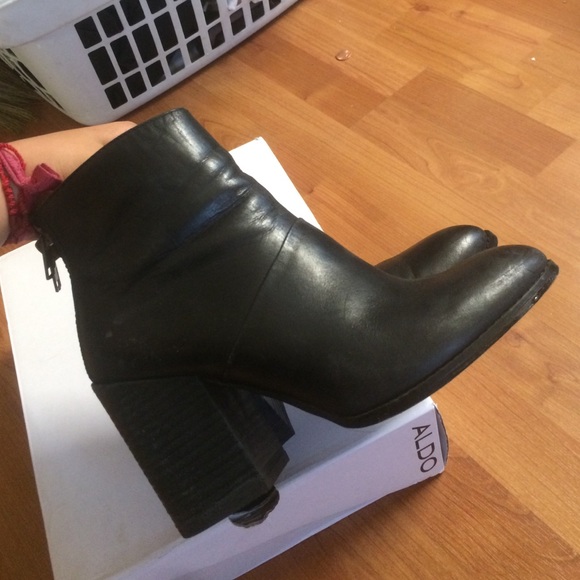 Aldo black gabba pointed ankle boots - Picture 2 of 4