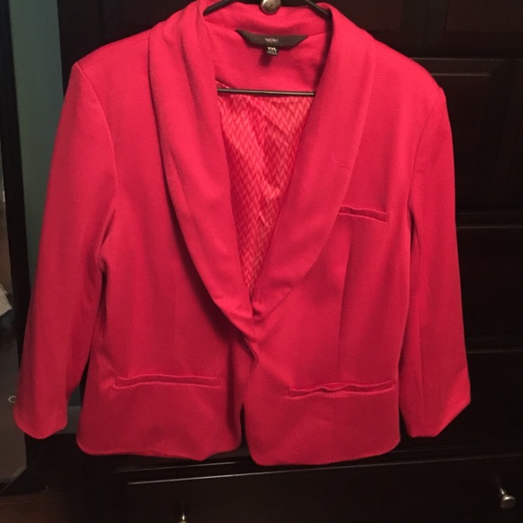 Reddish orange blazer