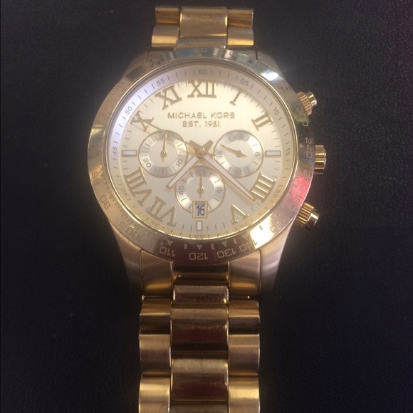 Michael Kors Accessories - MK gold watch.