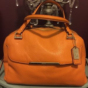 Cross body leather coach Bag.