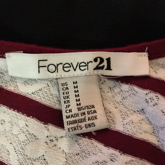 Red & cream lace-like top - Picture 4 of 4