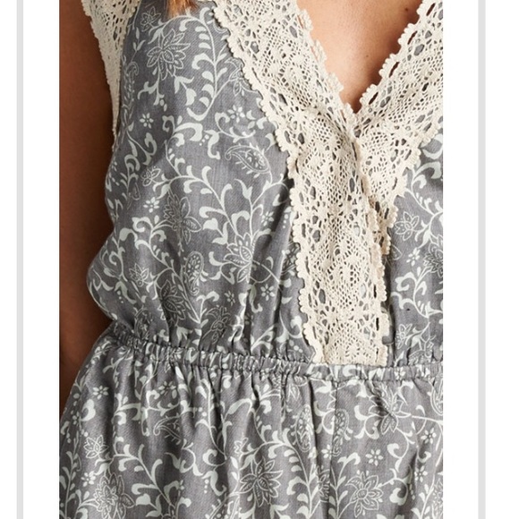 🌻1 LEFT! Size L Grey Lace Boho Romper - Picture 3 of 4