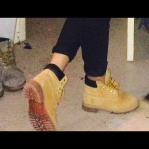 Timberlands ( picture of me styling them )