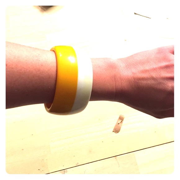 Chunky two toned bangle