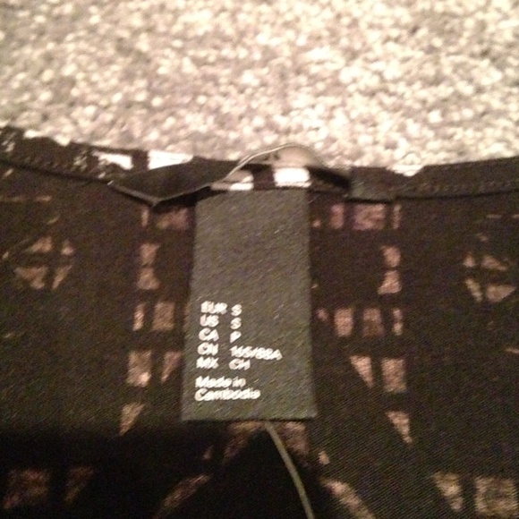 Black and white patterned dress - Picture 2 of 2