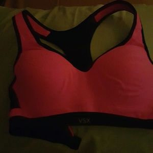 Sports bra