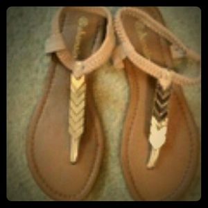 Closed sandals