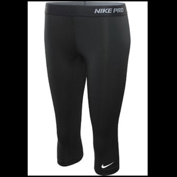 NIKE Pro Leggings