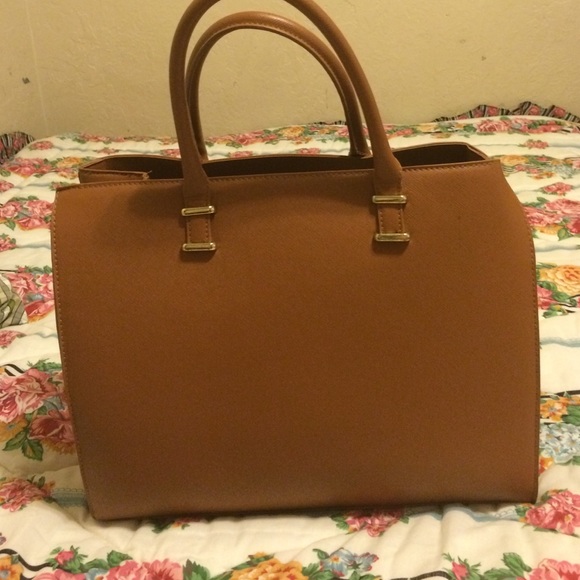 Bag - Picture 1 of 2