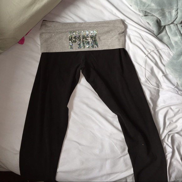 - pink yoga pants