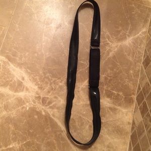 Adjustable skinny black headband- never worn