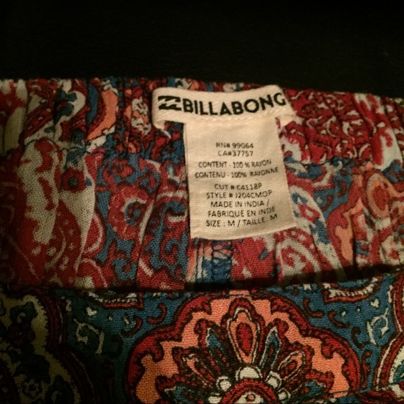 NEW Billabong Artistic Medallion Shorts - Picture 4 of 4