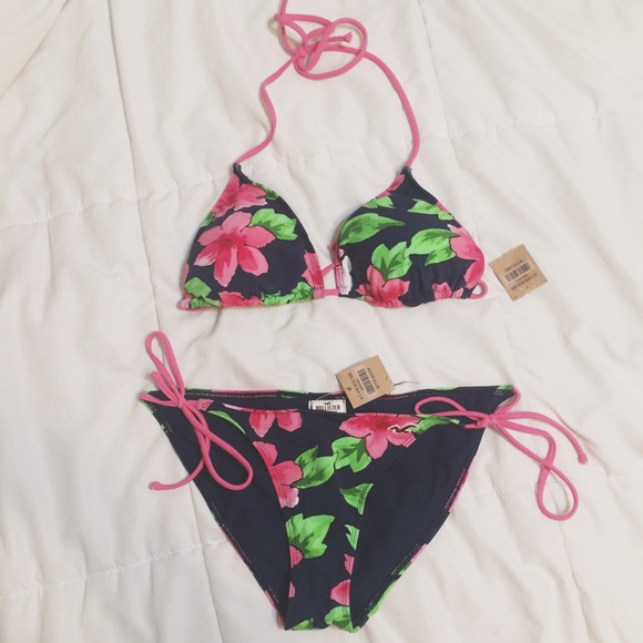 Floral bathing suit NWT
