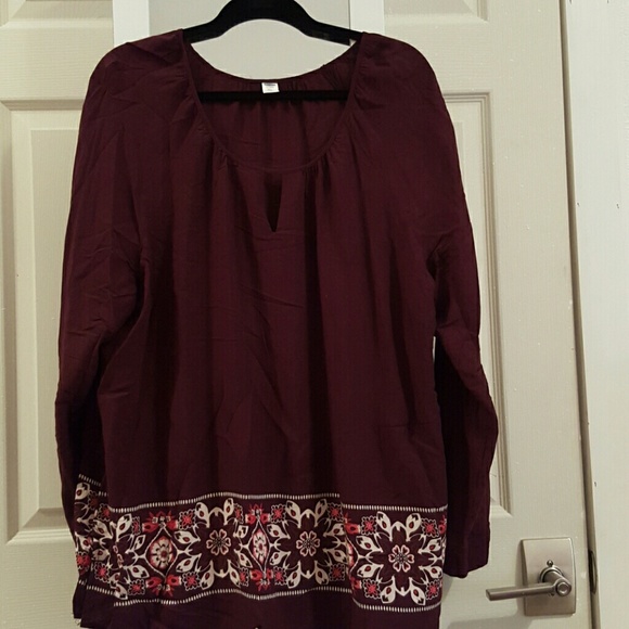 Maroon top