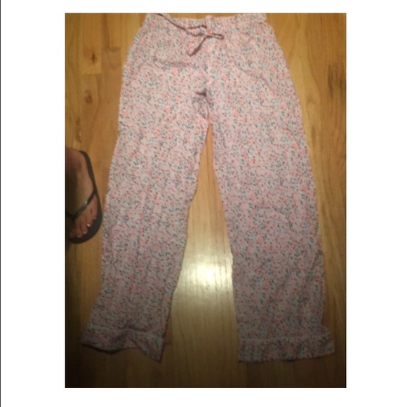 Victoria's Secret pajamas - Picture 3 of 3