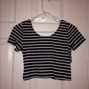 Black and white stripped crop top