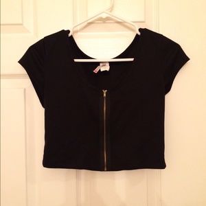 Black crop top