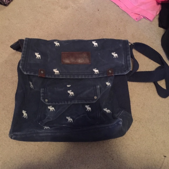 Abercrombie and Fitch tote