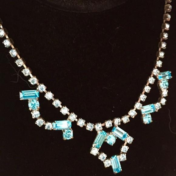 Vintage Turquoise Blue Rhinestone Necklace