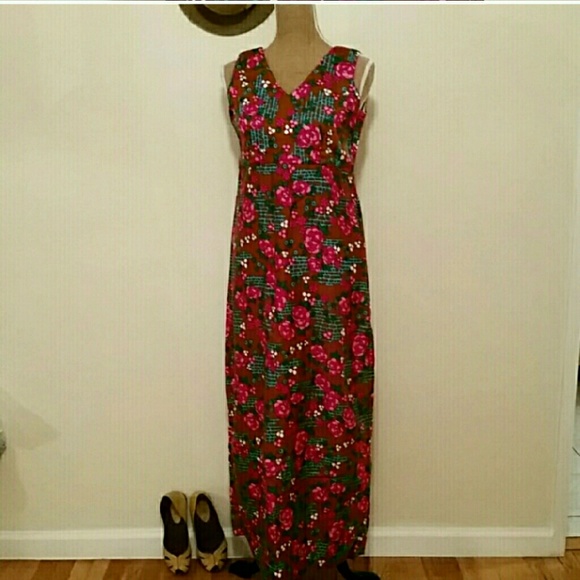 RESERVED HP 1/15!! Floral Brown Vintage Maxi Dress - Picture 2 of 4