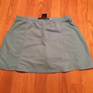 VGUC Nike sphere light blue tennis skirt Sz S