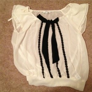 Beige & black blouse