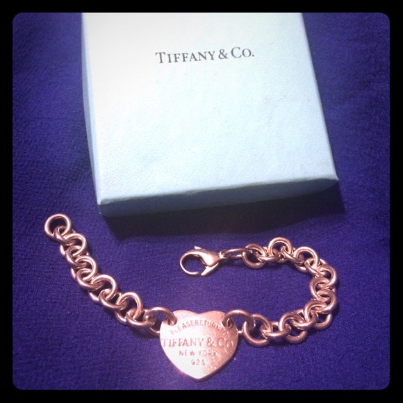 Tiffany & Co Heart Tag Link Charm Bracelet