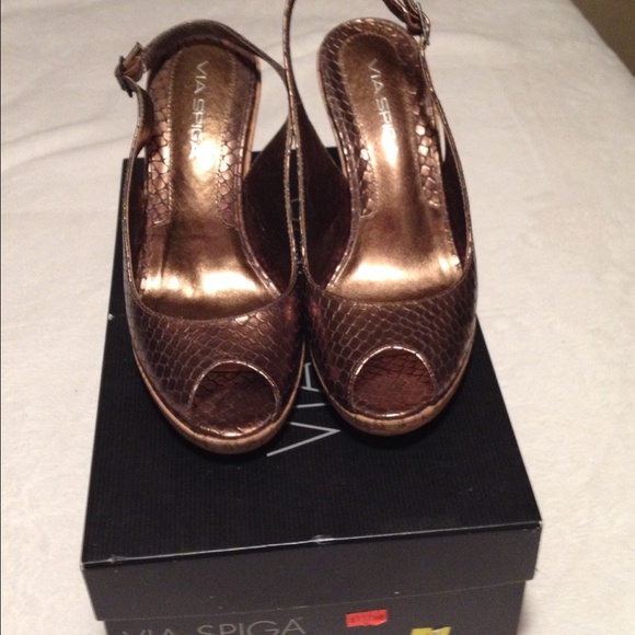 Via Spiga bronze cork wedges