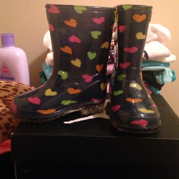 Rain boots size 5 - Picture 1 of 3