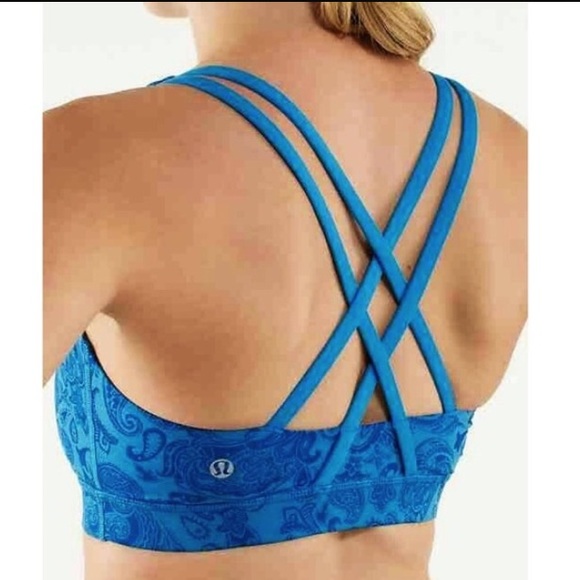 Lululemon sports bra size 4
