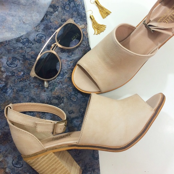 Catherine Malandrino Shoes - Nude Ankle Strap Block Heel Sandals