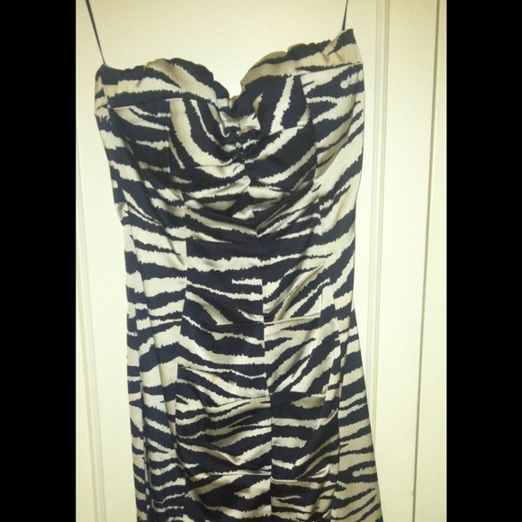 Strapless zebra print dress - Picture 2 of 4