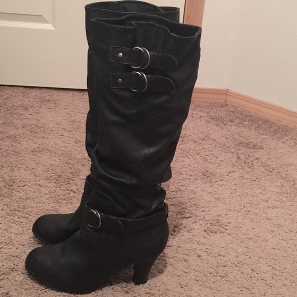 High heeled boots