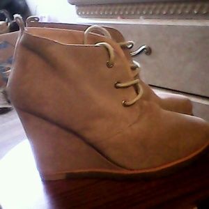 Wedges boots