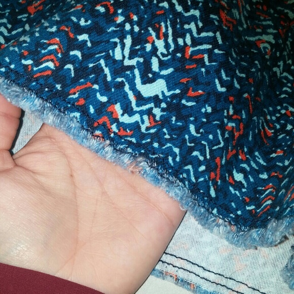 NWT Levi's shorts Sz 10 - Picture 4 of 4