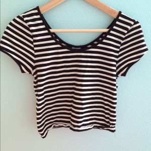 Stripped Crop Top