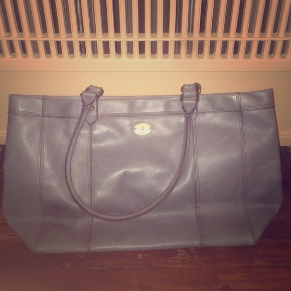Lightly used. Fossil Handbag