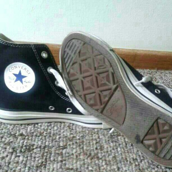 (On Hold) AUTHENTIC CONVERSE *READ BELOW!! - Picture 2 of 4