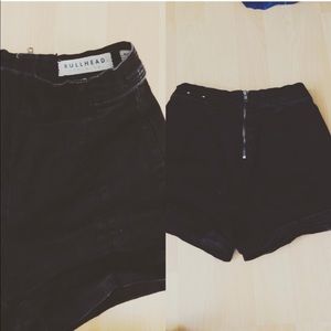 Black Highwaisted Shorts