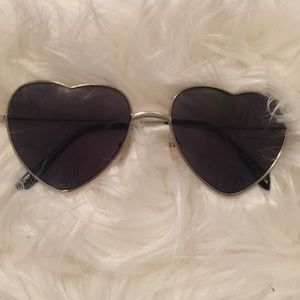 Sliver heart sunglasses